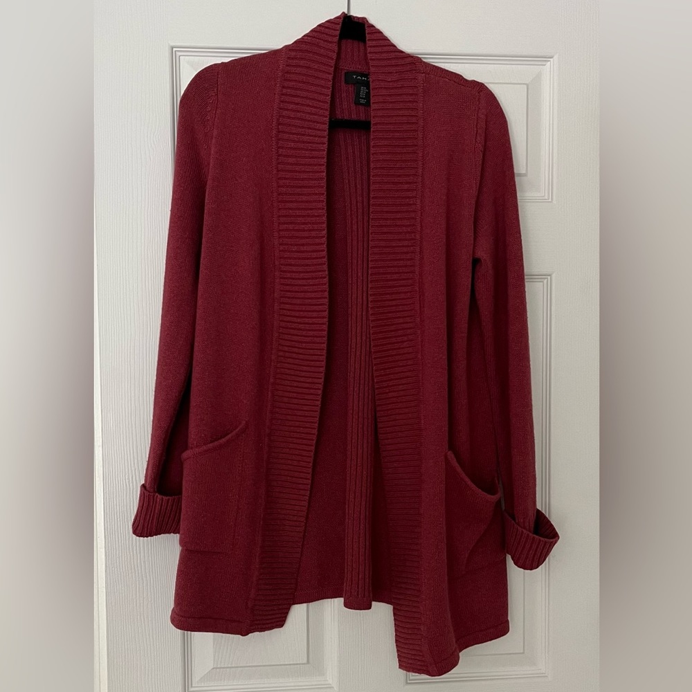 Like new Tahari cardigan